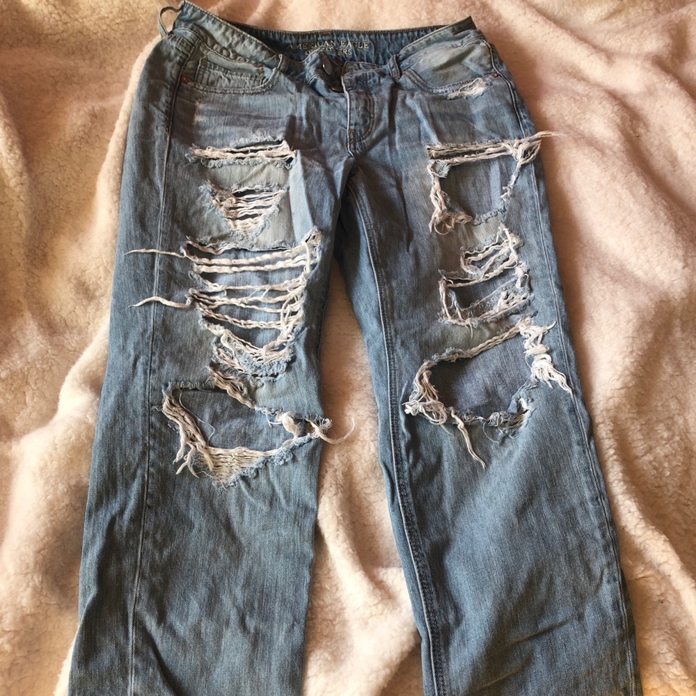 American Eagle Tomgirl jeans